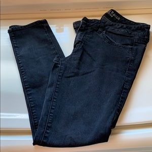 AE Faded black jegging!